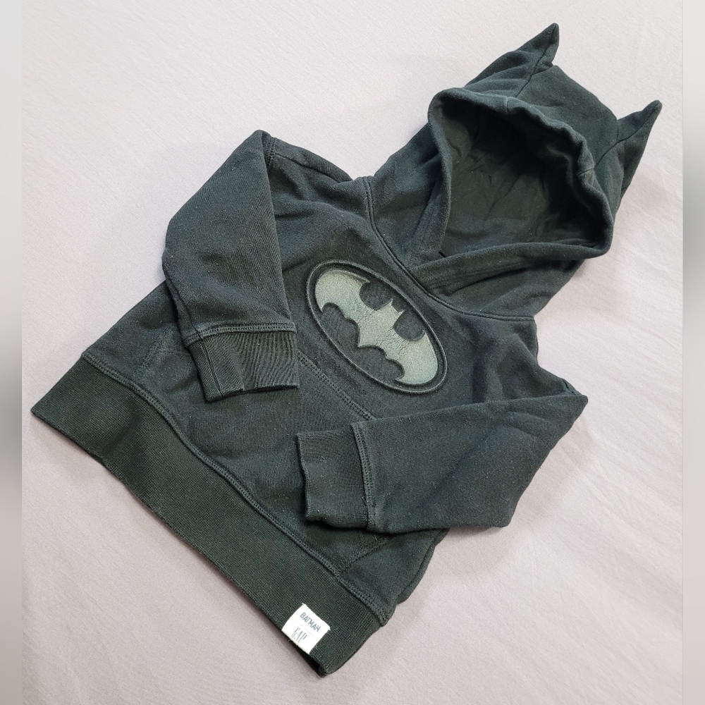 ✨️Kids 5/$40✨️ GAP DC Batman Toddler Hoodie